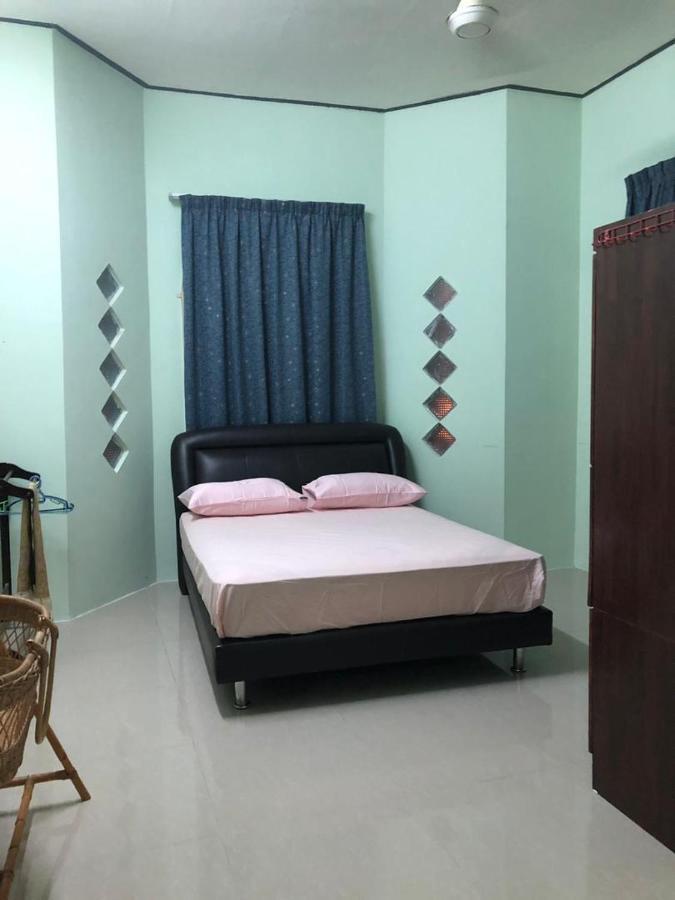 afza homestay Sura free unifi Kampong Sura Masjid Luaran gambar