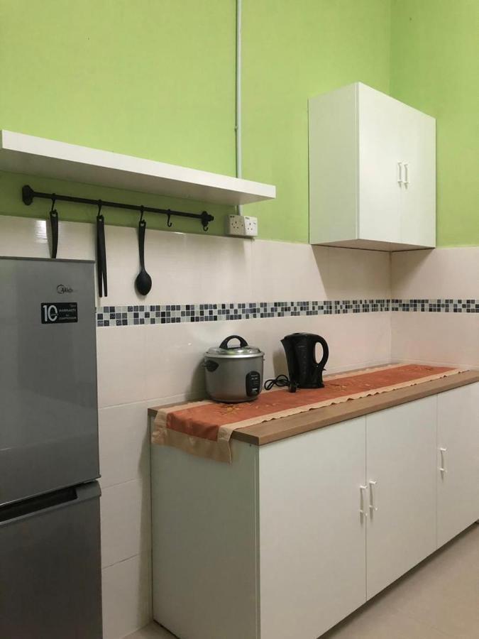 afza homestay Sura free unifi Kampong Sura Masjid Luaran gambar