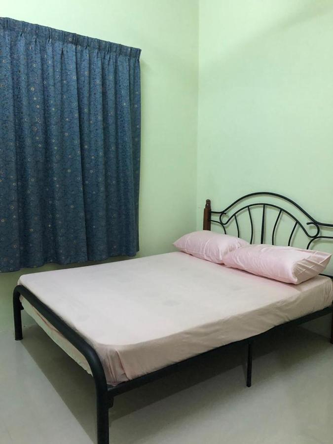 afza homestay Sura free unifi Kampong Sura Masjid Luaran gambar