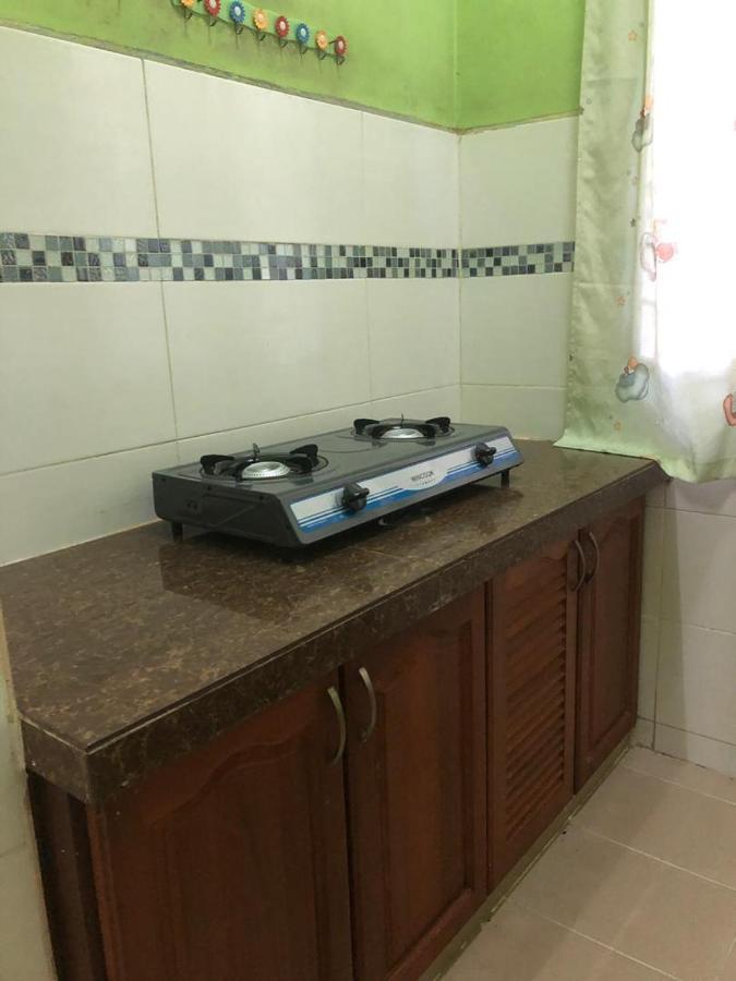 afza homestay Sura free unifi Kampong Sura Masjid Luaran gambar